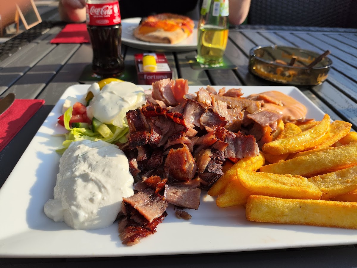 Avanti Restaurant & Pizza Wülfrath-3