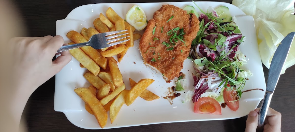 Avanti Restaurant & Pizza Wülfrath-8